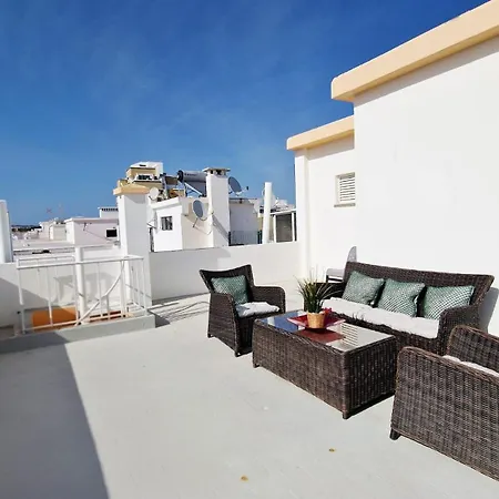 Ocean View Apartment *